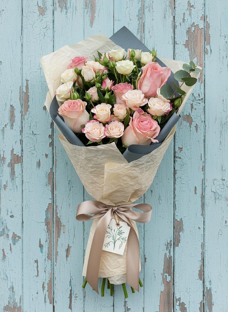 Букет цветов из: Розы в Старые Атаги