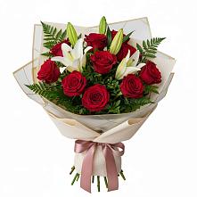 Букет цветов из:  Лилии и Розы в Старые Атаги