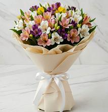 Букет цветов из:  Альстромерии в Старые Атаги