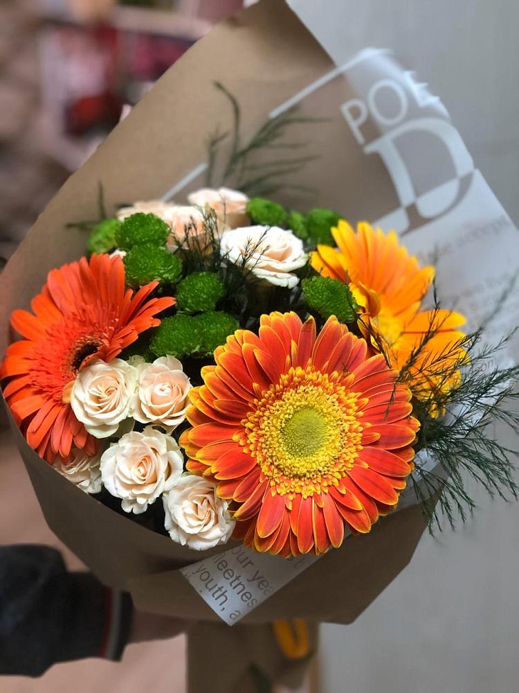 Букет цветов из: Герберы, Хризантемы и Розы в Старые Атаги