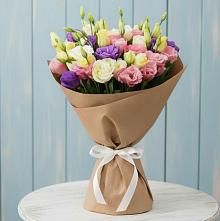 Букет цветов из:  Лизиантусы в Старые Атаги