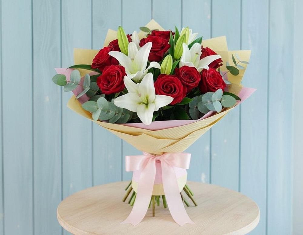 Букет цветов из: Лилии и Розы в Старые Атаги